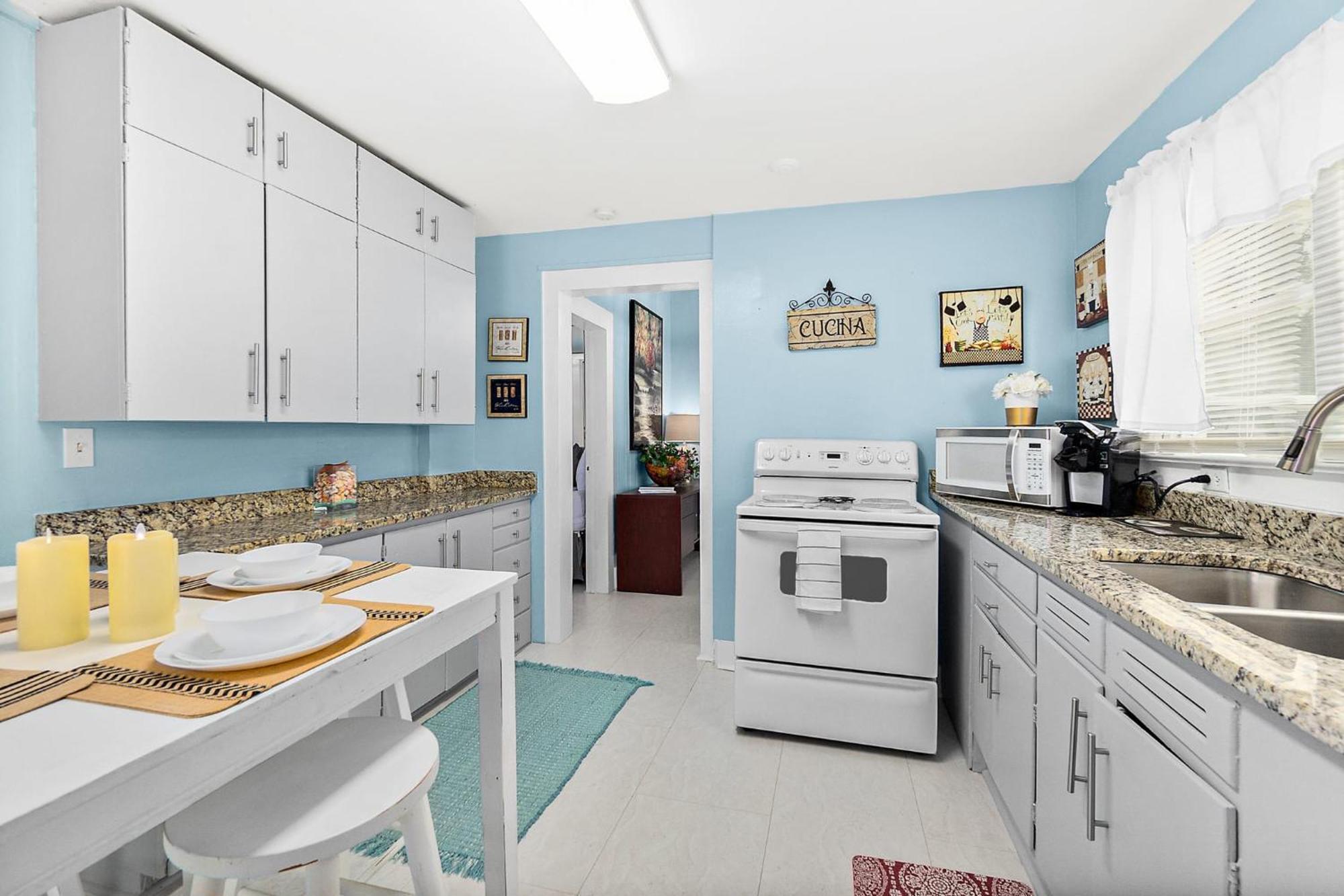 Casa Maria 2- Charming, Quaint Next To Everything Downtown! Apartamento *