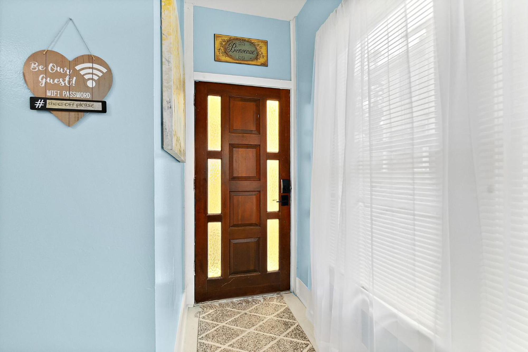 Apartment Casa Maria 2- Charming, Quaint Next To Everything Downtown! *